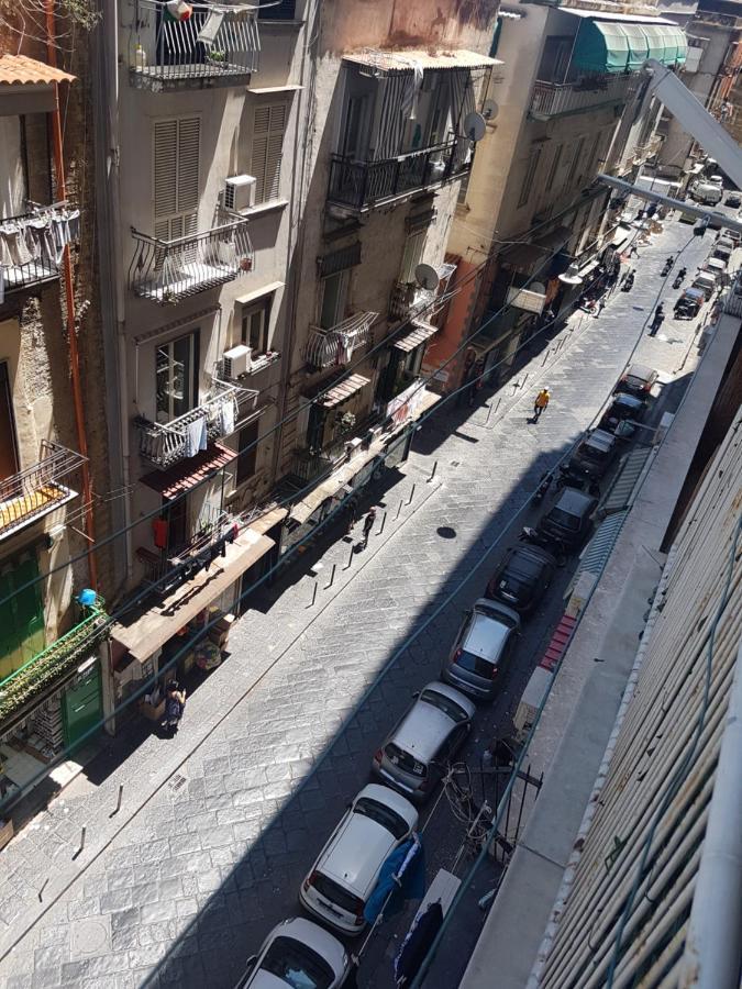 La Dimora Di Antonietta - Centro Storico Apartamento Nápoles Exterior foto